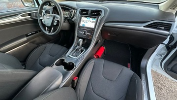Ford Mondeo V Kombi 2.0 TDCi 180KM 2018 Ford Mondeo 2.0D 180PS OPŁACONY Bezwypadkowy, zdjęcie 17