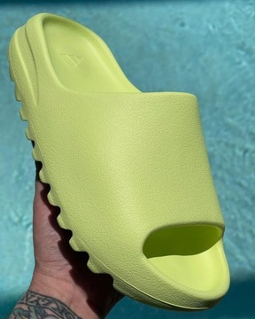 Klapki Adidas Glow Green (Restock) 42 US8