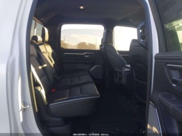  RAM 1500 Laramie 57 Box 2025 3.0 Benzyna 420KM, zdjęcie 12