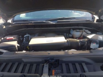 Chevrolet Silverado II 2021 Chevrolet Silverado 1500 Short Bed Lt Trail Boss 2021 5.3l 5.3 Benzyna, zdjęcie 8