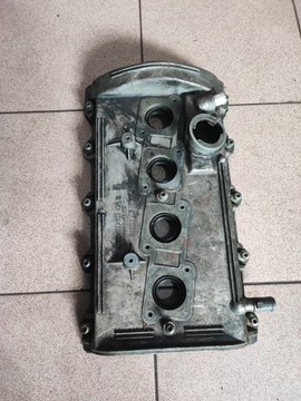 KRYT VENTILU LEVÝ AUDI A6 S6 C5 A8 S8 D2 4.2 V8