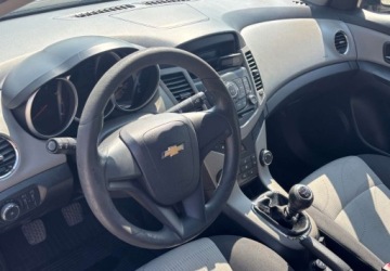 Chevrolet Cruze Sedan 1.6 16V DOHC 124KM 2011 Chevrolet Cruze Polski salon 1.6 BenzynaLPG 124KM, zdjęcie 10