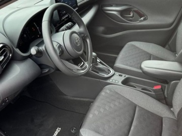 Toyota Yaris IV Hatchback Facelifting 1.5 Hybrid Dynamic Force 116KM 2026 Od ręki - Style 1.5 Hybrid 116KM | Podgrzewane fotele!, zdjęcie 4