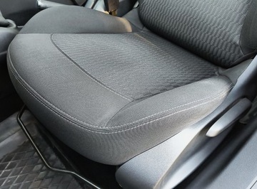 Peugeot 208 I Hatchback 5d Facelifting 1.2 PureTech 82KM 2016 Peugeot 208 208 1.2 PureTech Access, 82KM, Salon P, zdjęcie 10