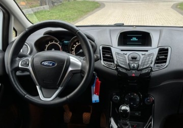 Ford Fiesta VII Hatchback 3d Facelifting 1.0 80KM 2013 Ford Fiesta 1.0 Benzyna, Czujniki Parkowania PODGRZEWANE FOTELE Klimatronik, zdjęcie 8