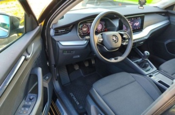 Skoda Octavia IV Liftback 1.5 TSI EVO 150KM 2024 Skoda Octavia Gwarancja- Virtual Cockpit- Kamera-Grzana Szyba-Kierownica i, zdjęcie 3