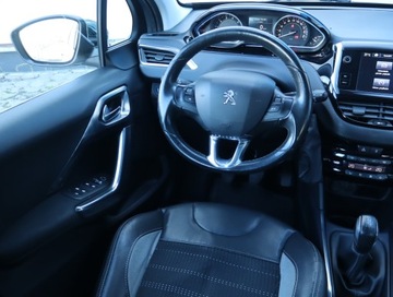Peugeot 2008 I SUV 1.2 VTi 82KM 2014 Peugeot 2008 1.2 PureTech, Klima, Klimatronic, zdjęcie 6