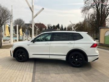 Volkswagen Tiguan II 2019 Volkswagen Tiguan R-line 7 Osobowy Benzyna 2.0 - 203KM Automat Servis, zdjęcie 34
