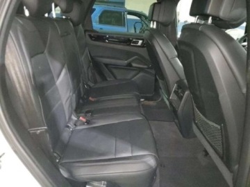 Porsche Cayenne III 2019 Porsche Cayenne Cayenne awd 3.0 Benzyna 335KM, zdjęcie 9