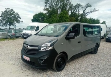 Opel Vivaro B Kombi Extra Long H1 2,9t 1.6 BiTurbo 125KM 2016 Opel Vivaro Opel Vivaro 1.6 Diesel 125KM