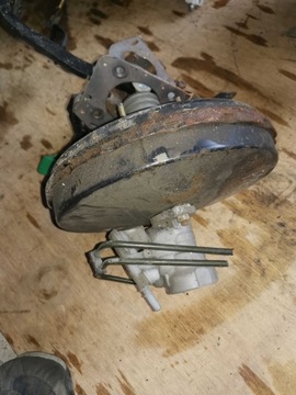 ТОРМОЗНОЙ СЕРВОНАСОС 98AB2B196CJ FORD FOCUS MK1