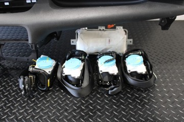 DESKA KONZOLA AIRBAG ULOŽENÍ TOYOTA YARIS IV 4