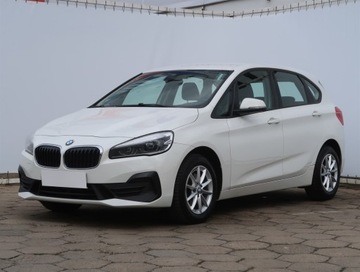 BMW Seria 2 F22-F23-F45-F46 Coupe Facelifting 218d 150KM 2021 BMW 2 Active Tourer 218d Active Tourer, zdjęcie 1