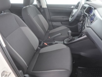 Volkswagen Polo VI Hatchback 5d Facelifting 1.0 TSI 95KM 2022 VW Polo 1.0 TSI, Salon Polska, 1. Właściciel, zdjęcie 8