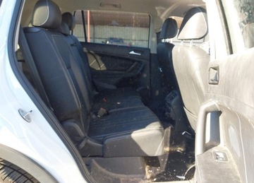 Volkswagen Tiguan II 2022 Volkswagen Tiguan 2022r., 2.0t Se, 2L, od ubezpieczalni 2.0 Benzyna 187KM, zdjęcie 7