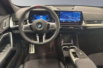 BMW X1 U11 Crossover M 2.0 M35i 300KM 2026 BMW X1 Deska rozdzielcza Luxury Pakiet Premium Zwiekszony bak paliwa, zdjęcie 13