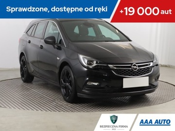 Opel Astra K Sports Tourer 1.6 Turbo 200KM 2017 Opel Astra 1.6 T, Navi, Klima, Klimatronic