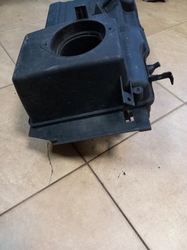 POUZDRO FILTRU VZDUCHU VOLVO MONDEO MK4 ORIG.