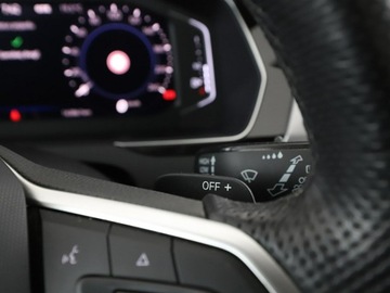 Volkswagen Passat B8 GTE Variant Facelifting 1.4 TSI Plug-In-Hybrid 218KM 2021 Volkswagen Passat 1.4GTE PHEV Automat Panorama, zdjęcie 36