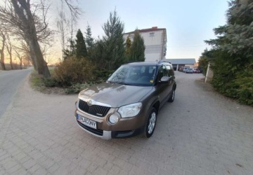 Skoda Yeti Minivan 1.6 CR DPF 105KM 2013 Skoda Yeti Skoda Yeti 1.6 TDI GreenLine 1.6 Diesel 105KM, zdjęcie 1