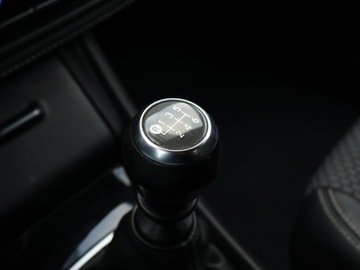 Toyota Corolla XI Sedan Facelifting 1,6 Valvematic 132KM 2017 Toyota Corolla 1.6 Valvematic, Salon Polska, zdjęcie 16