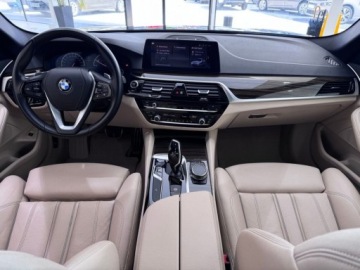 BMW Seria 5 G30-G31 Touring 530i 252KM 2018 BMW Seria 5 xDrive M Sport 1 wlasciciel Salon Polska FV23 gw dostawa, zdjęcie 13