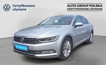 Volkswagen Passat B8 Limousine 1.8 TSI BlueMotion Technology 180KM 2017 Volkswagen Passat 1.8 TSI 180 KM DSG Highline ...