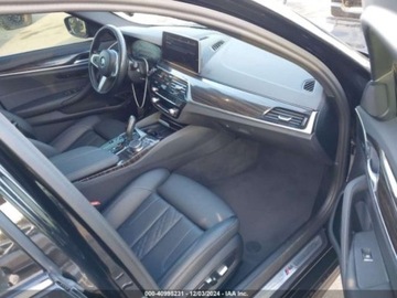 BMW Seria 5 G90-91 2023 BMW Seria 5 530e, 2023r., 2.0L 2.0 Benzyna 181KM, zdjęcie 8