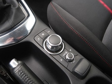 Mazda 2 III Hatchback 5d 1.5 SKY-G 90KM 2015 Mazda 2 1.5 16V, Klima, Tempomat, Parktronic, zdjęcie 21