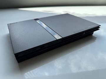 \\\ УДАЛЕНА PLAYSTATION 2 SLIM PS2 SCPH-70004 + ИГРЫ ///