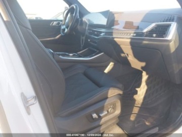 BMW X5 G05 2024 BMW X5 sDrive40i, 2024, 3L 375KM, od ubezpieczalni. 3.0 Benzyna 375KM, zdjęcie 10