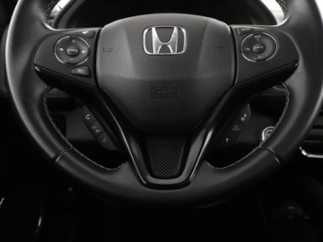 Honda HR-V II SUV Facelifting 1.5 i-VTEC 130KM 2020 Honda HR-V Executive automat panorama navi grzane, zdjęcie 20