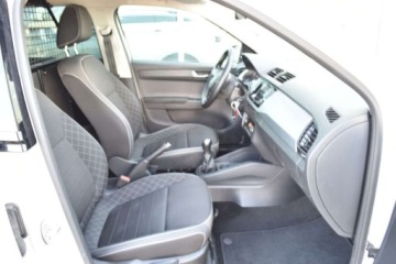 Skoda Fabia IV 1.0 TSI 95KM 2022 Skoda Fabia SalonPL 95 KM Combi VAT1 AmbitionPlusComfort Podgrz.Fotele VAT, zdjęcie 25