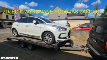 DS 5 Hatchback (Citroen) 2.0 Blue HDi 181KM 2015 Citroen DS5 Citroen DS5 BlueHDi 180 EAT6 2.0 Diesel 180KM, zdjęcie 2