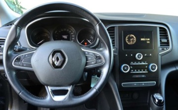 Renault Megane IV Hatchback 5d 1.2 Energy TCe 100KM 2017 Renault Megane Renault Megane ENERGY TCe 100 INTENS 1.2 Benzyna 100KM, zdjęcie 22