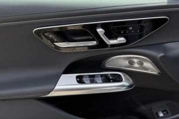 Mercedes Klasa E W214 Sedan 2.0 220d 197KM 2024 E Klasa 220 d 4-Matic AMG 2.0 (197KM) 2024, zdjęcie 17