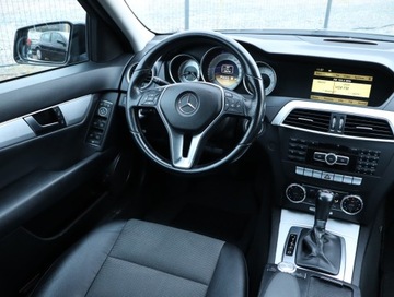 Mercedes Klasa C W204 Limuzyna 2.2 200 CDI BlueEFFICIENCY 136KM 2011 Mercedes C C 200 CDI, Salon Polska, Automat, zdjęcie 6