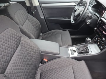 Skoda Superb III Kombi Facelifting 2.0 TDI SCR 150KM 2021 Skoda Superb 2.0 TDI, Salon Polska, 1. Właściciel, zdjęcie 8