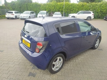 Chevrolet Aveo T300 Hatchback 5d 1.2 70KM 2013 Chevrolet Aveo Ekonomiczny i niezawodny samochód, zdjęcie 2