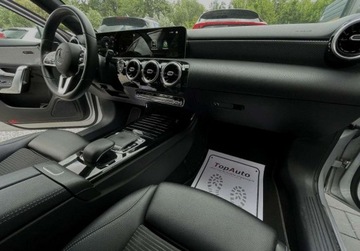 Mercedes Klasa A W177/V177 Hatchback 1.5 180d 116KM 2018 Mercedes-Benz Klasa A kamera 1.5D NAVI gwarancja LED 1.5 Diesel, zdjęcie 15
