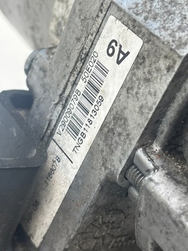 CITROEN DS5 11-15 ČERPADLO SERVA V29009079B