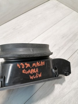 MACAN KRYT VLOŽKA PALIVA 350ZL 95B809857