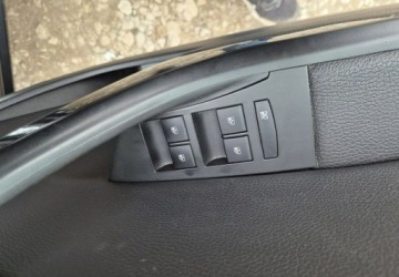 Opel Astra J GTC 1.4 Turbo ECOTEC 120KM 2015 Opel Astra NaviKameraPdcGrzaneFotele 1.4 Benzyna 120KM, zdjęcie 14