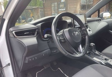 Toyota Corolla XII Hatchback 1.8 Hybrid 122KM 2021 Toyota Corolla Toyota Corolla 1.8 Hybrid Comfort 1.8 Hybryda 122KM, zdjęcie 17
