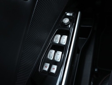  SsangYong Tivoli 1.6 e-XDi, Salon Polska, zdjęcie 17