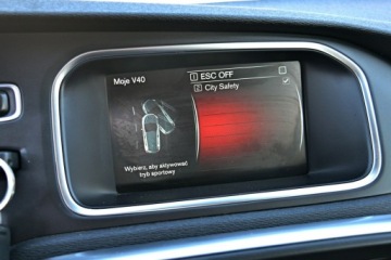 Volvo V40 II Hatchback Facelifting 2.0 D2 120KM 2016 Volvo V40 Iscription LiFT Full Led Digital Skóra, zdjęcie 28