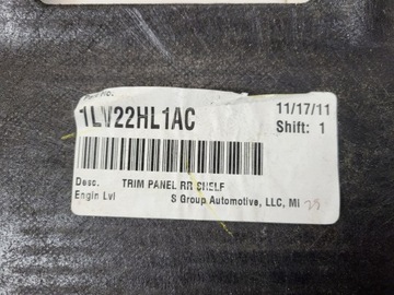 PANEL ZADNÍ POLIČKA CHRYSLER 300 2011-2014