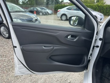 Citroen C-Elysee II Sedan Facelifting 1.6 VTi 115KM 2018 Citroen C-Elysée 1.6 115KM+GAZ LPG/Salon PL, zdjęcie 10