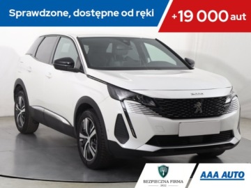 Peugeot 3008 II 2023 Peugeot 3008 1.2 MHEV, Salon Polska