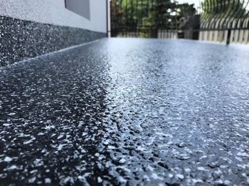 Набор смол для полиуретанового пола с хлопьями для балкона/террасы 5 м.